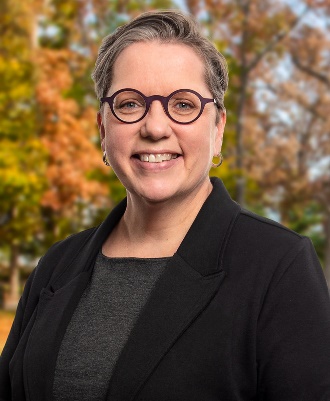 آن كريس، رئيسة كلية مجتمع فيرجينيا الشمالية آن م. كريس